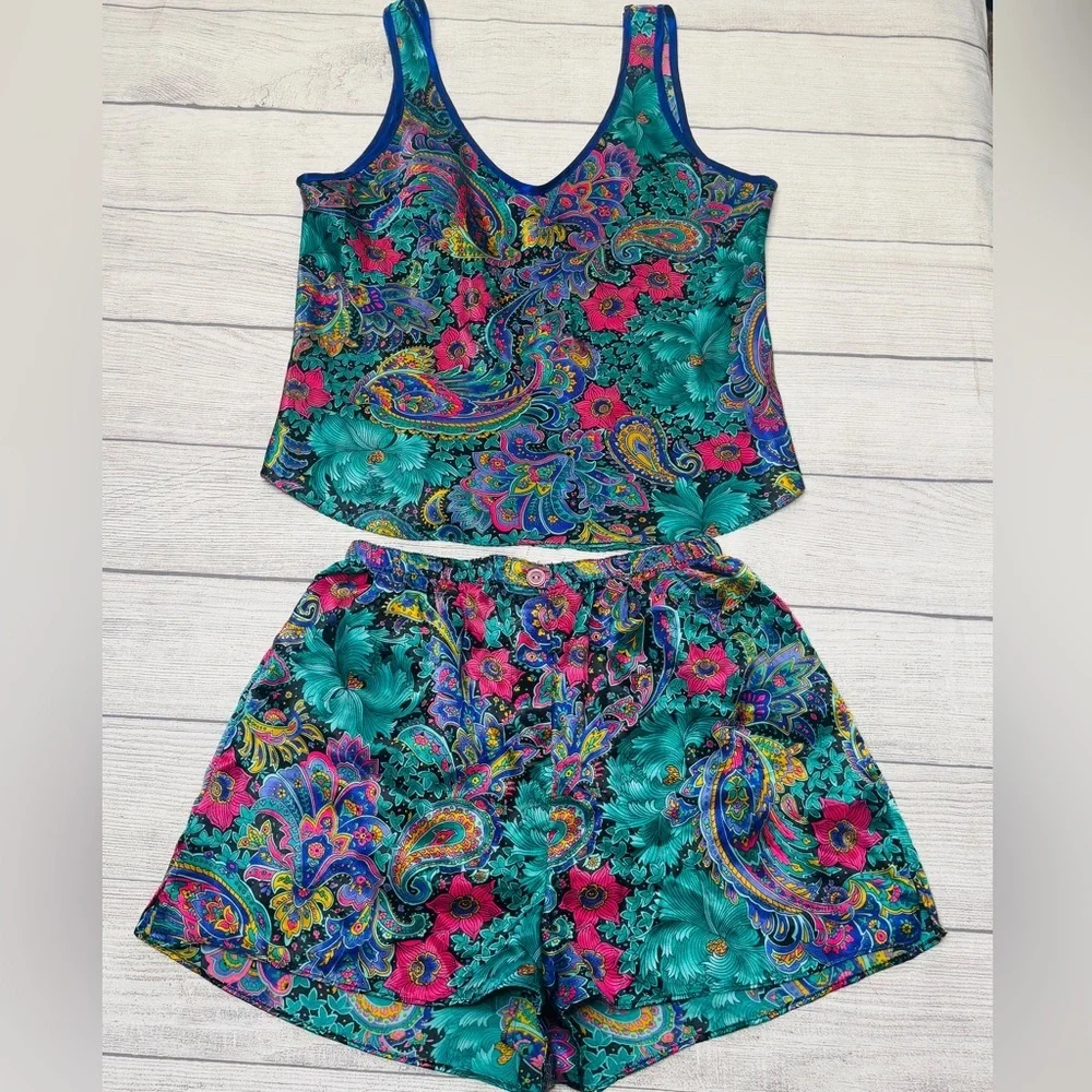 California Dynasty Vintage Floral Paisley Satin Pajama Set Shorts Tank Small USA